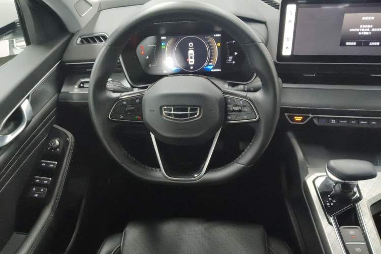 Used Geely Auto Preface 2023 2.0TD Luxury Version Steering Wheel