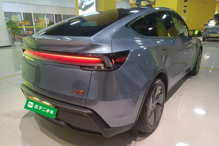 Used Tesla Model Y 2025 Long-Range All-Wheel Drive First Edition
