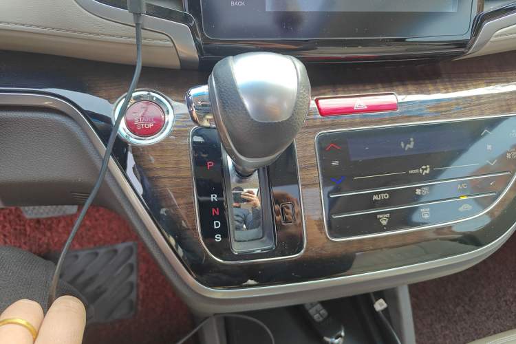 Used Honda Odyssey 2017 2.4L Luxury Edition
