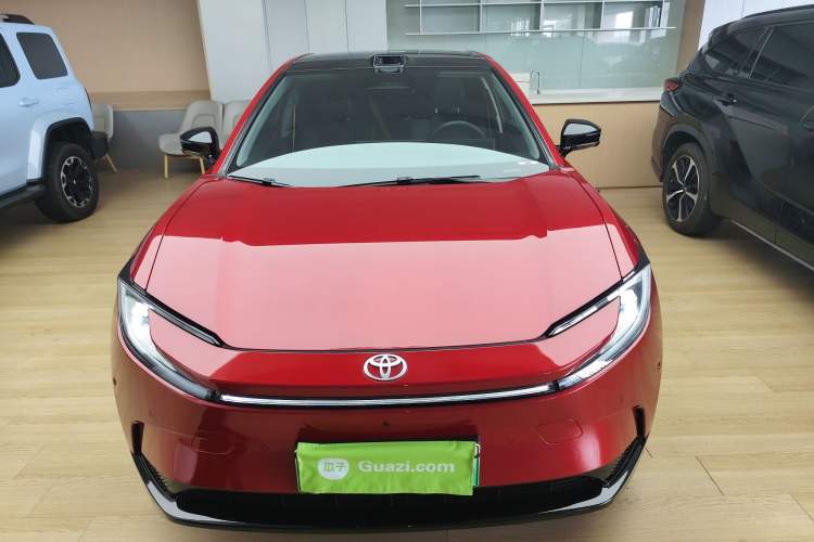 Used Toyota bZ5 2025 Model 550 PRO Smart Driving Edition
