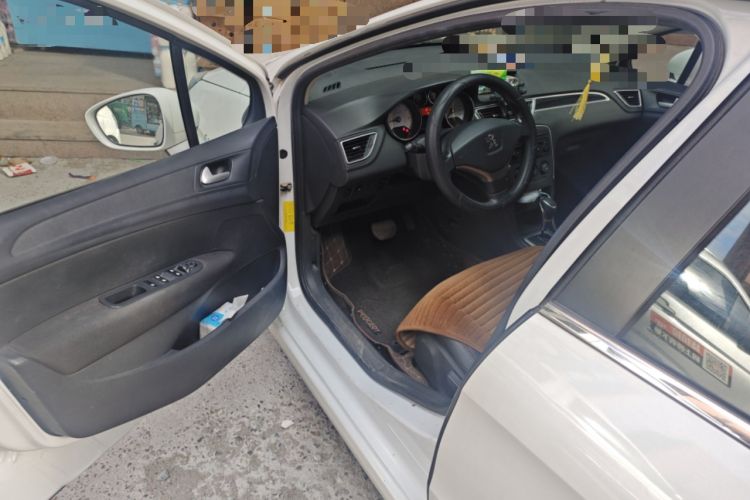 Used Peugeot 308 2014 Enjoy Edition Classic 1.6L Automatic Premium Model Driver Seat