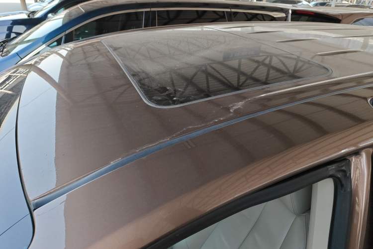 Used Buick GL8 2018 28T Luxury Model China VI Standard
