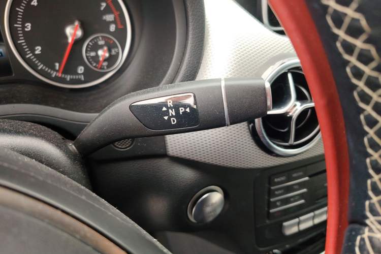 Used Mercedes-Benz B-Class 2015 B 200 Fashion Model