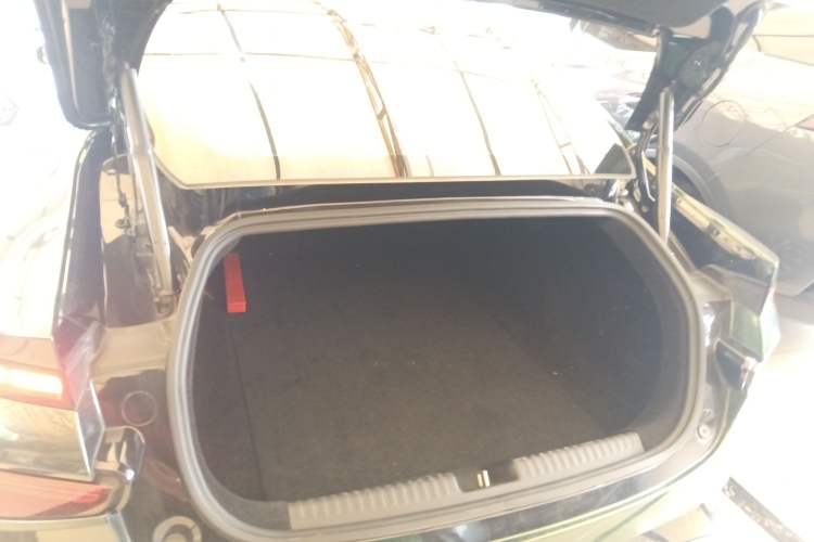 Used XPeng P7 2021 670E Pengyi Edition