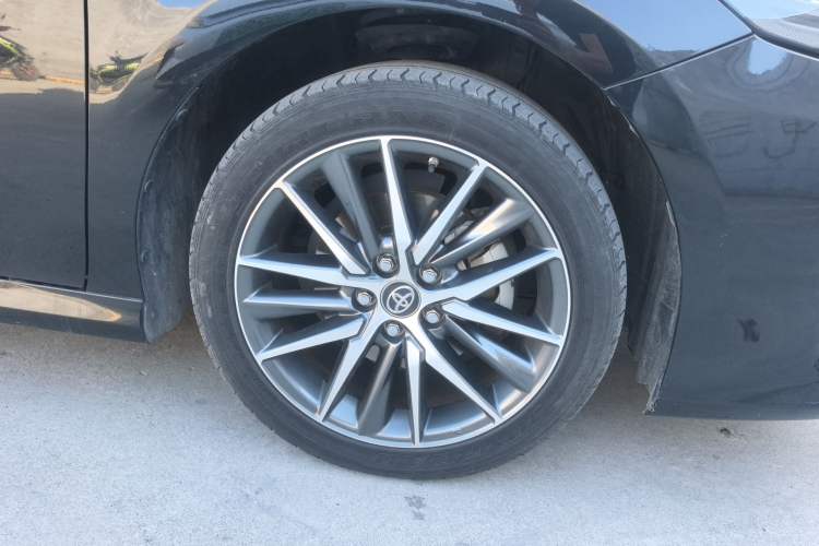 Used Toyota Camry 2021 Dual-Motor 2.5HG Luxury Edition Right Front Wheel Hub