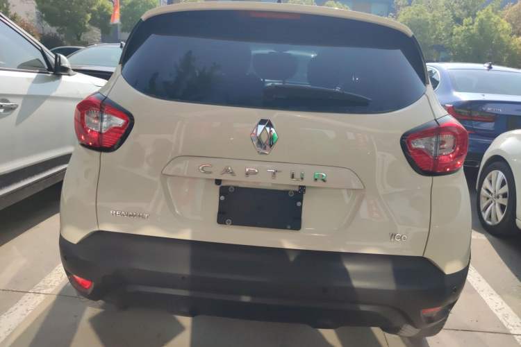 Used Renault Captur 2015 1.2T Automatic Standard Edition Rear