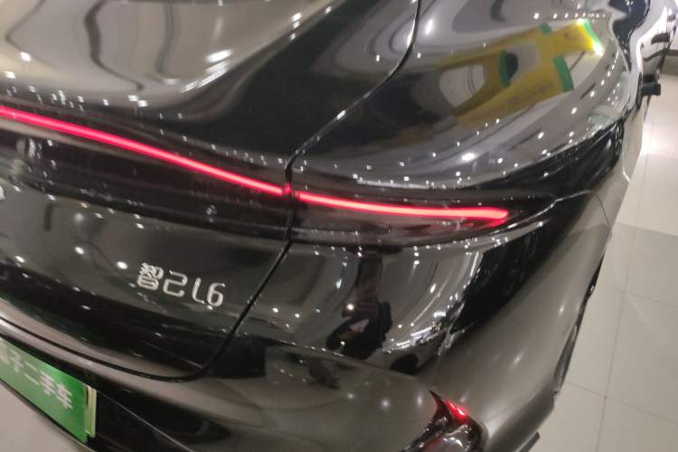 Used IM L6 2025 Ultra Model Right Rear Taillight