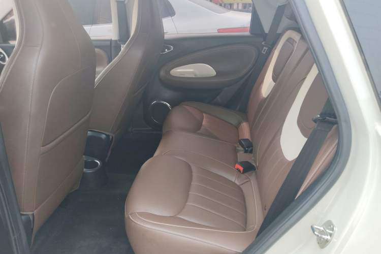 Used Wuling Bingo 2024 333 km Enjoyment Version Left Rear Seat