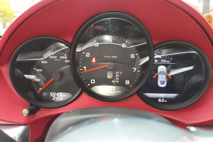 Used Porsche 718 2016 Cayman 2.0T