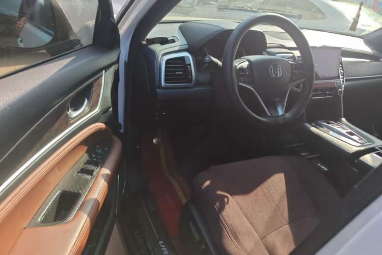 Used Honda UR-V 2017 370TURBO 2WD Prestige Edition China V Driver Seat