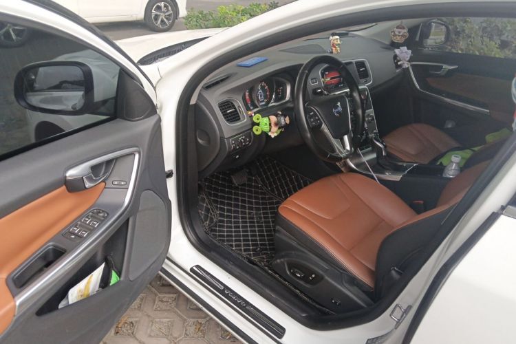 Used Volvo S60 2016 S60L T4 Zhiyuan Edition