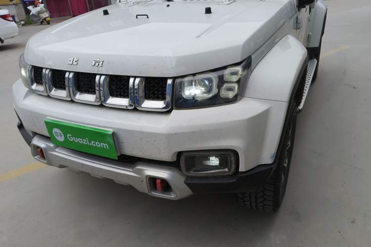 Used BAIC Off-Road BJ40 2019 PLUS 2.3T Automatic Four-Wheel Drive Premium Edition China VI Left Front Headlight