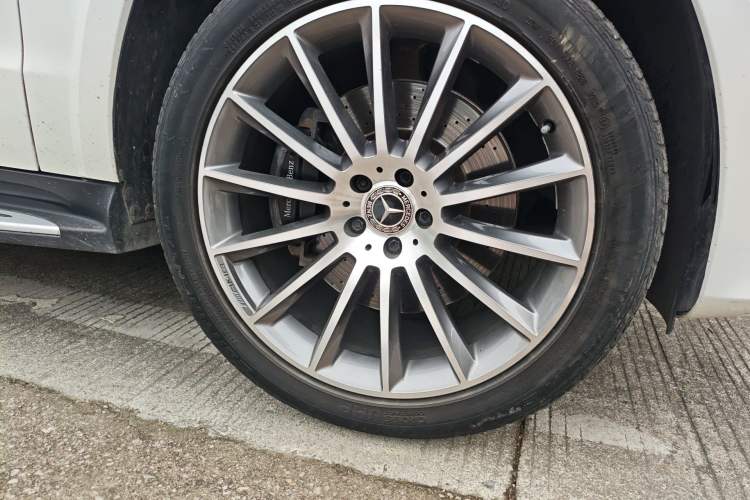 Used Mercedes-Benz GLS 
