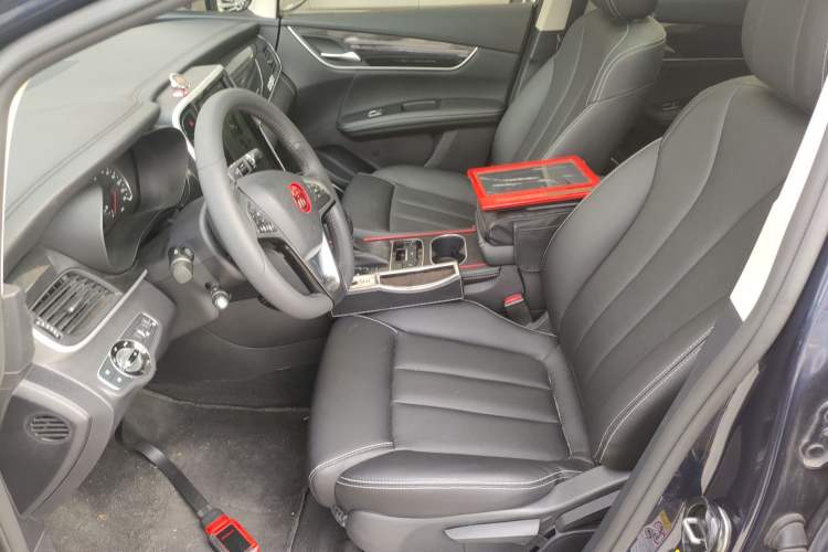 Used BYD Song MAX 2018 1.5T Automatic Smart Connect Elite Model with 6 Seats
