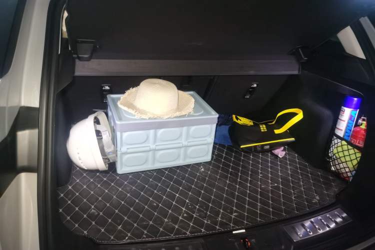 Used Land Rover Range Rover Evoque 2022 Aurora L 249 PS R-Dynamic Collins Antique Bronze Special Edition