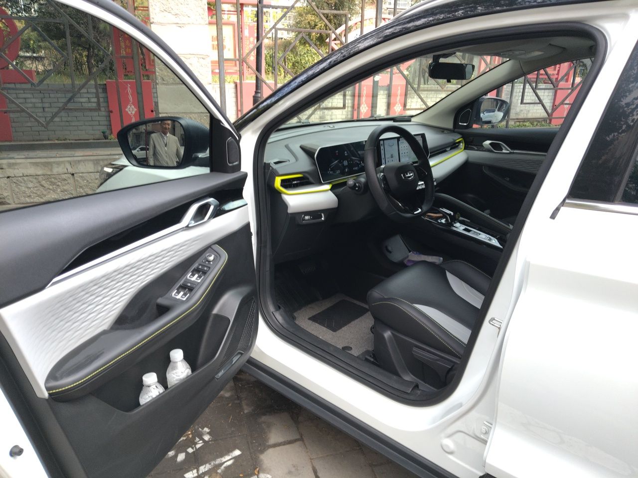 Geely Auto Coolray 2022 Bin Yue COOL 1.5TD DCT Hot Engine Edition — снимка 16