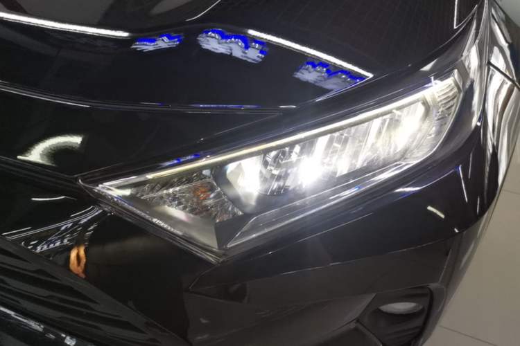 Used Toyota RAV4 2022 2.0L CVT Two-Wheel Drive Fashion Edition
