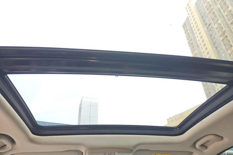 Used Buick Envision 2018 28T Four-Wheel Drive Elite Version Headliner