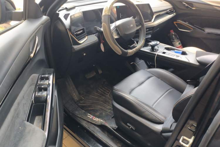 Used CHANGAN OSHAN X5 PLUS 2023 Revised 1.5T DCT Excellence Edition Driver Seat