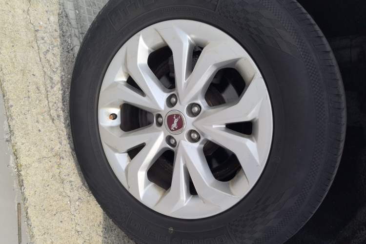 Used Hanteng X7 2016 1.5T Manual Luxury Edition