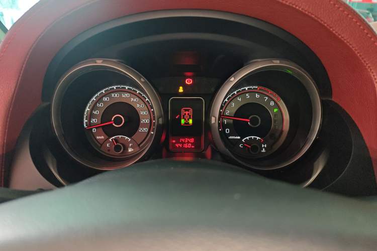 Used Mitsubishi Pajero (Import) 2019 3.0L Automatic Standard Edition
