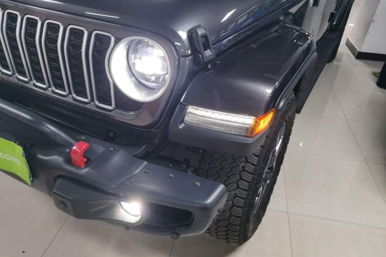 Used Jeep Wrangler 2024 2.0T Sahara Four-Door Edition