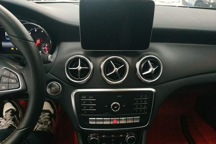 Used Mercedes-Benz GLA 2018 GLA 200 Fashion Model