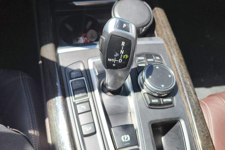 Used BMW X5 2014 xDrive35i Leading Model Gear Lever