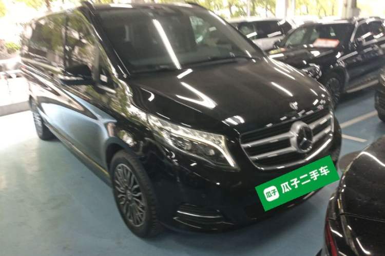 Used Mercedes-Benz V-Class 2018 V 260 Prestige Edition China VI Exterior 1