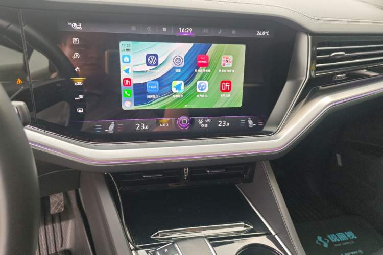 Used Volkswagen Touareg 2022 2.0 TSI RuiShang Edition Audio And AC Panel