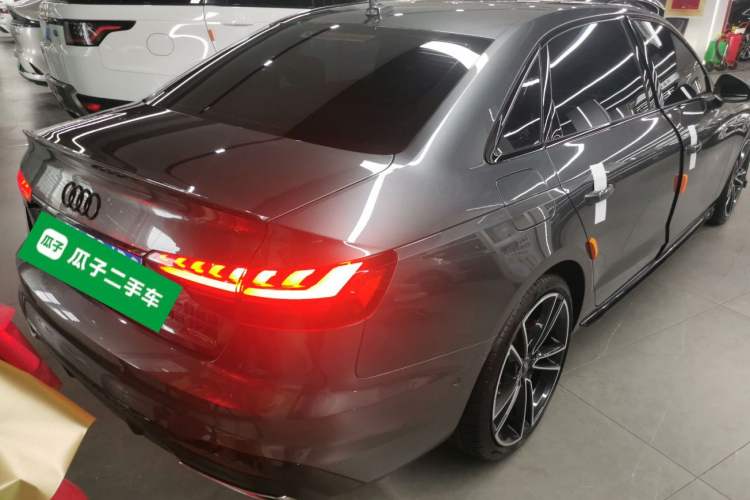 Used Audi A4L 2024 45 TFSI quattro Prestige Dynamic Edition Rear Right 45 Deg