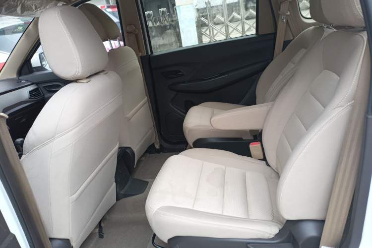 Used Wuling Hongguang 2018 1.5L S Standard Version L2B
