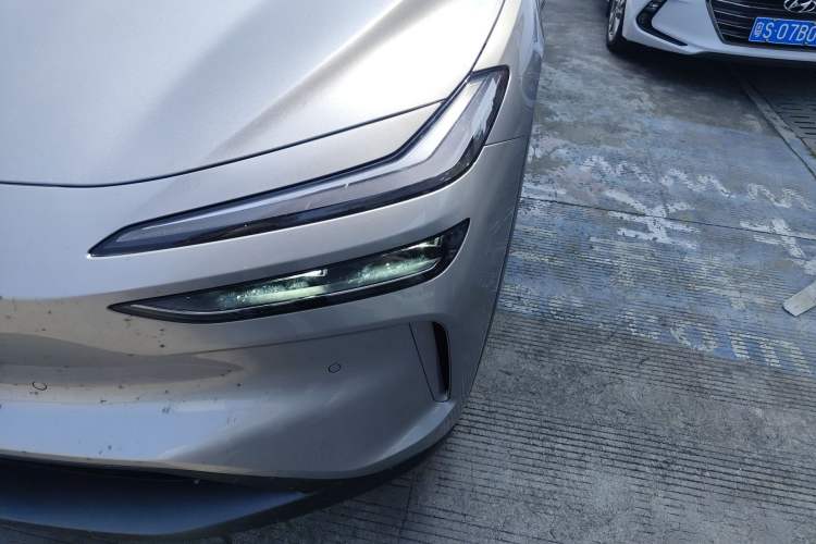 Used ONVO L60 2024 60 kWh Rear-Drive Version