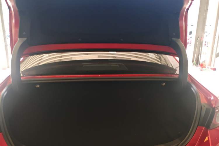 Used Mazda 3 Axela 2021 2.0L Automatic Zhiyao Edition
