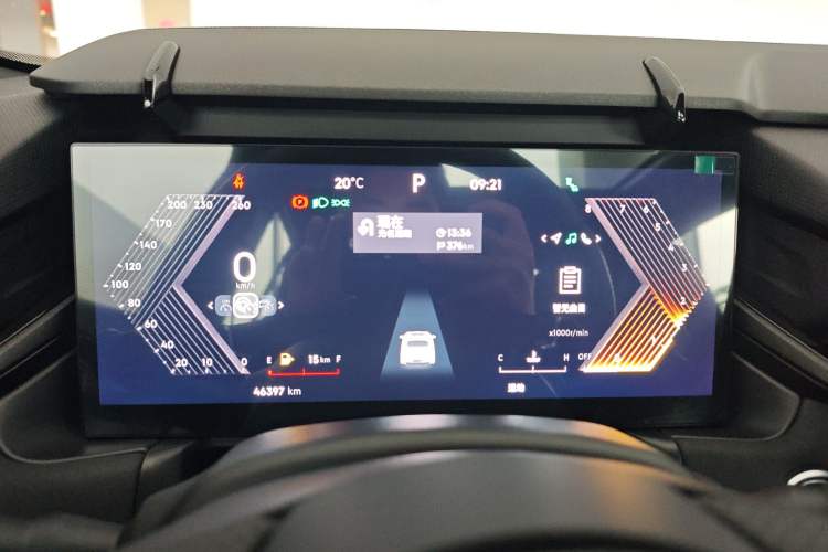 Used Lynk & Co 03 2023 2.0TD DCT H-Power Halo Instrument Cluster