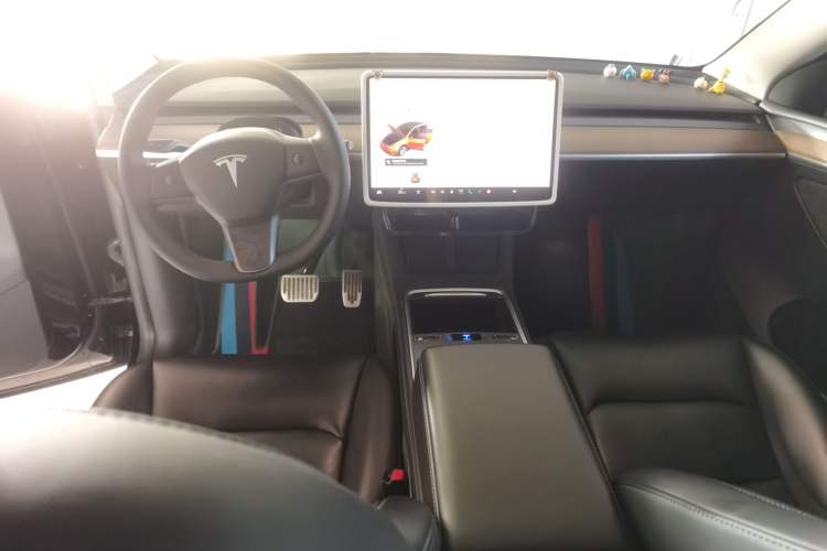 Used Tesla Model Y 2022 Rear-Wheel-Drive Version