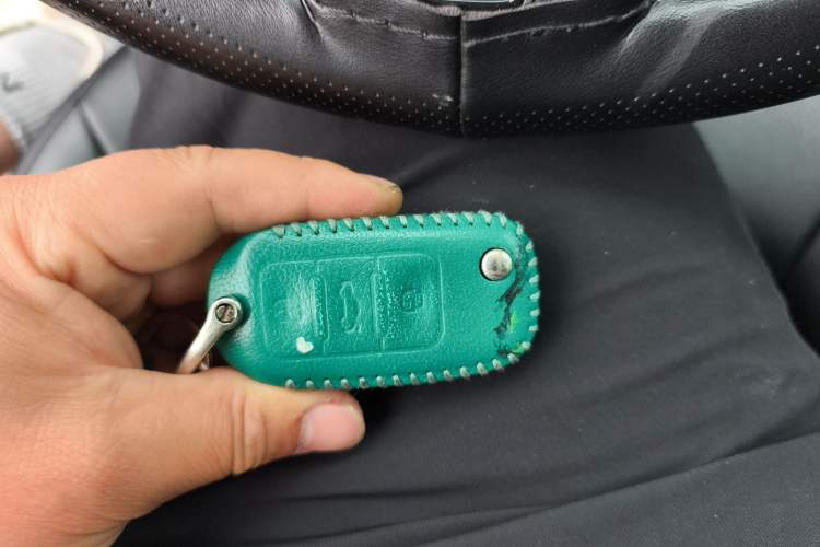 Used Volkswagen Passat 2014 1.8TSI DSG Prestige Navigation Edition Vehicle Key