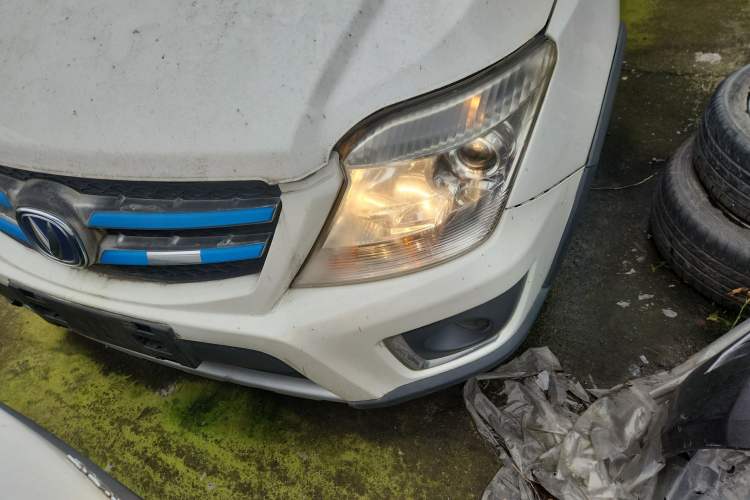 Used Changan CX20 2014 1.4L IMT Sunroof Navigation Version China IV Standard