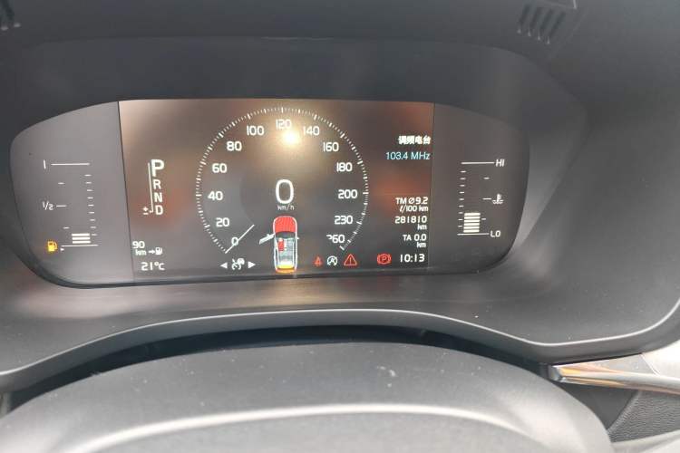 Used Volvo XC60 2019 T5 4x4 Smart Edition China V Standard Odometer Close Up