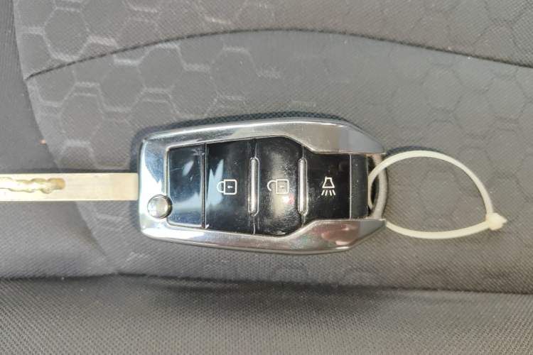 Used BAW Ruisheng Ace M7 2023 1.6L Standard Wheelbase Enjoy Edition 7-seater