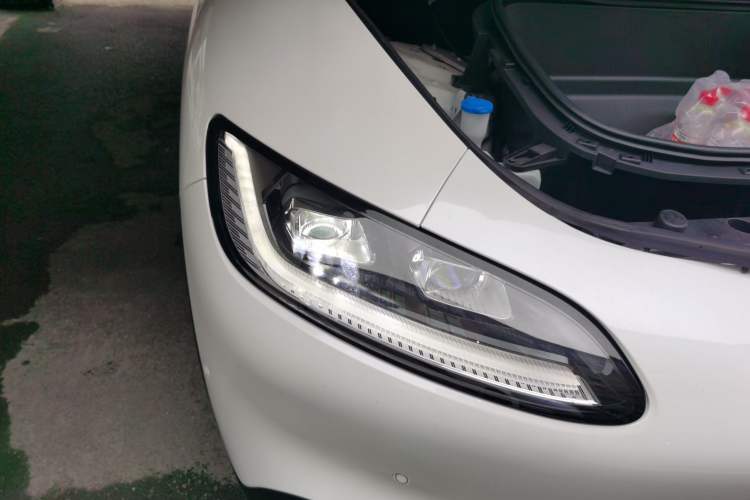 Used Yuanhang H8 2024 560 km All-Wheel Drive Premium Edition
