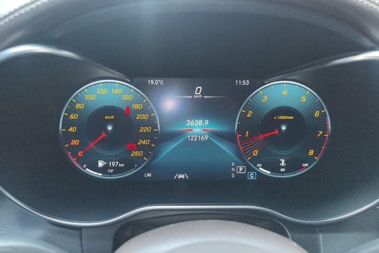 Used Mercedes-Benz GLC 2020 GLC 300 L 4MATIC Dynamic Edition Instrument Cluster