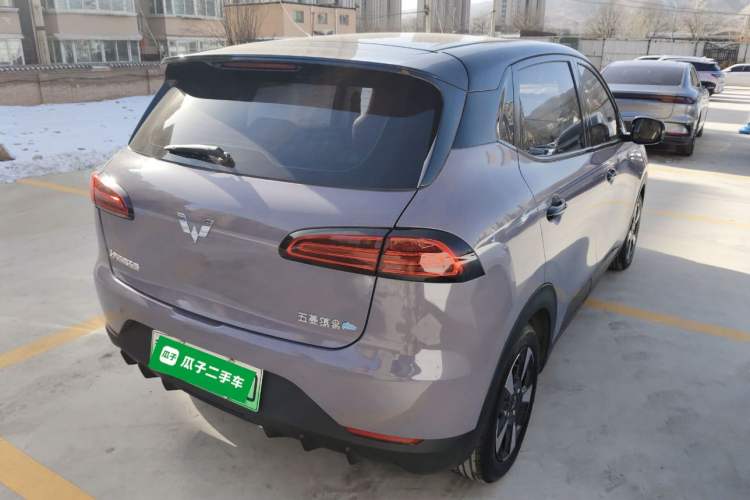 Used Wuling Bingo PLUS 2024 401 km Flagship Edition Four-Seater Version
