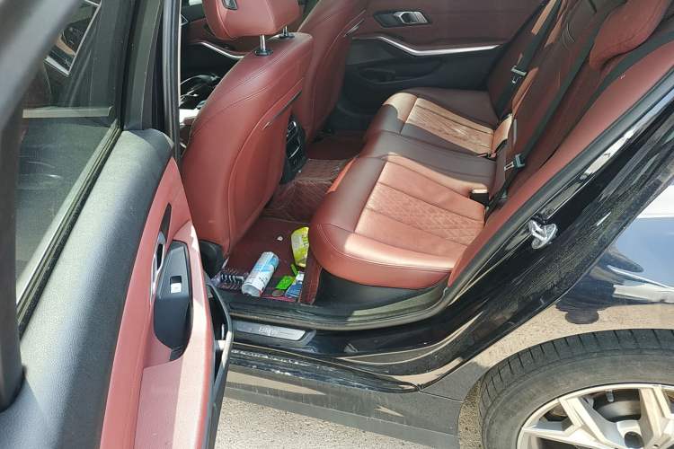 Used BMW i3 2022 eDrive 35 L Left Rear Seat