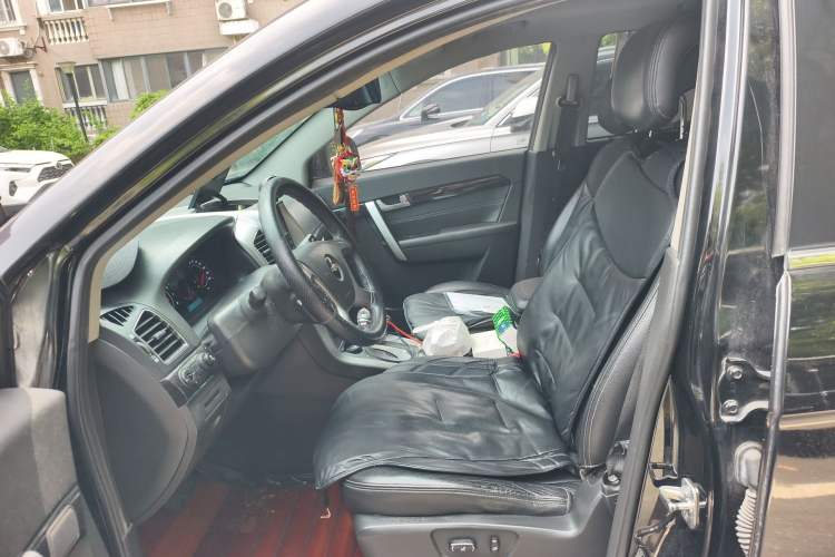 Used Chevrolet Captiva 2014 2.4L Two-Wheel Drive Urban Version 7 Seats
