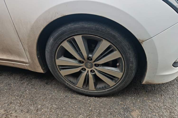 Used Hyundai Mistra 2016 1.8L Automatic Smart GLS
