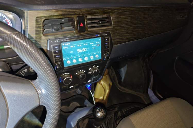 Used Jinbei Hiace X30 2016 1.3L Van Comfort Edition DLCG12 Audio And AC Panel