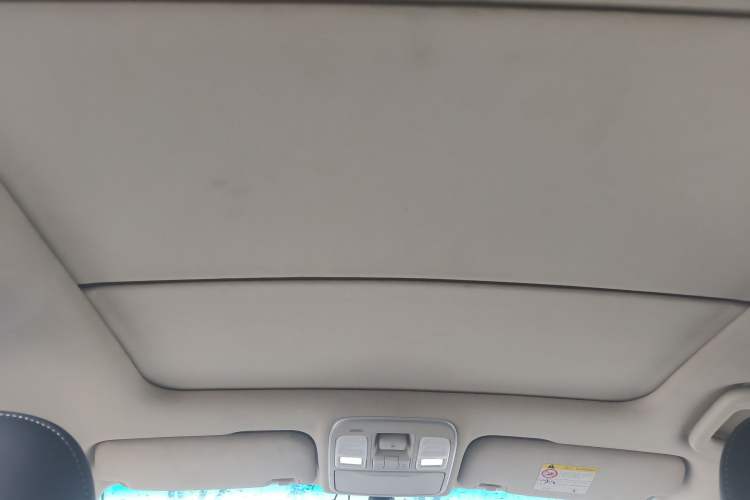 Used Geely Auto Emgrand GS 2016 Sport Edition 1.3T Automatic LingShang Model Headliner