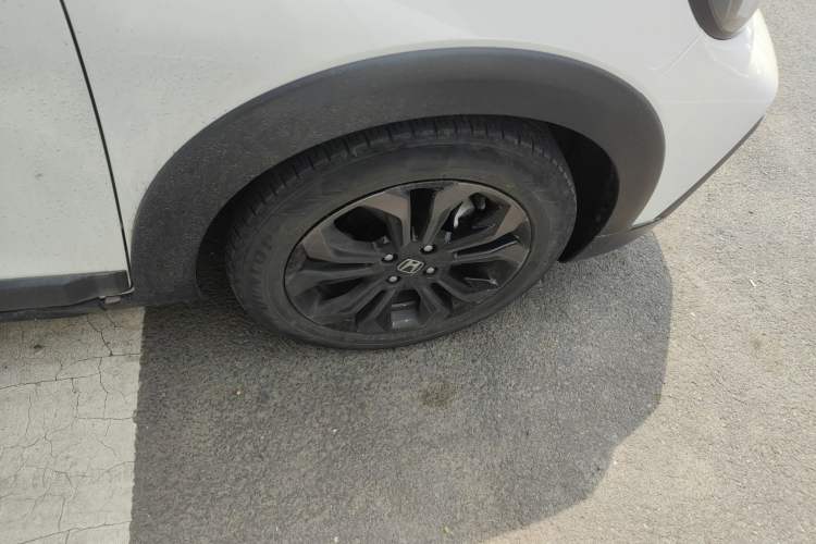 Used Honda LIFE 2021 1.5L CVT CRO-SS Fun Edition Right Front Wheel Hub