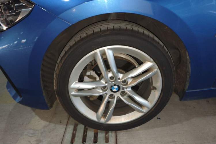 Used BMW 1 Series 2019 118i M Sport Package Left Front Wheel Hub